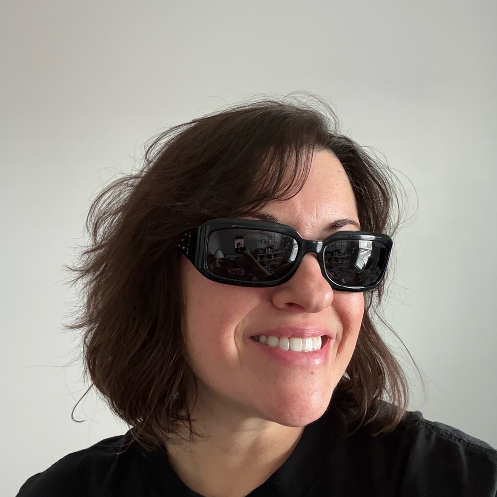 Vintage authentic CHANEL Black Quilted Sunglasses with Silver Accents - Picture 6 of 11